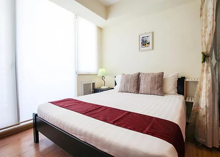 Azure 1br Beach View 3* Manila