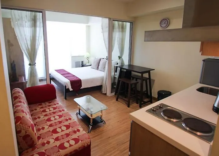 Hotel Azure 1br Beach View 3*
